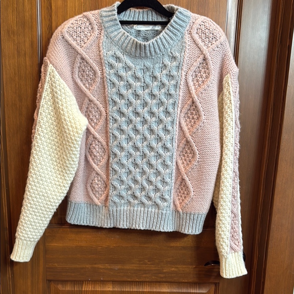 Altar’d State women’s medium Cozy Cable Knit Sweater - Pink and Cream